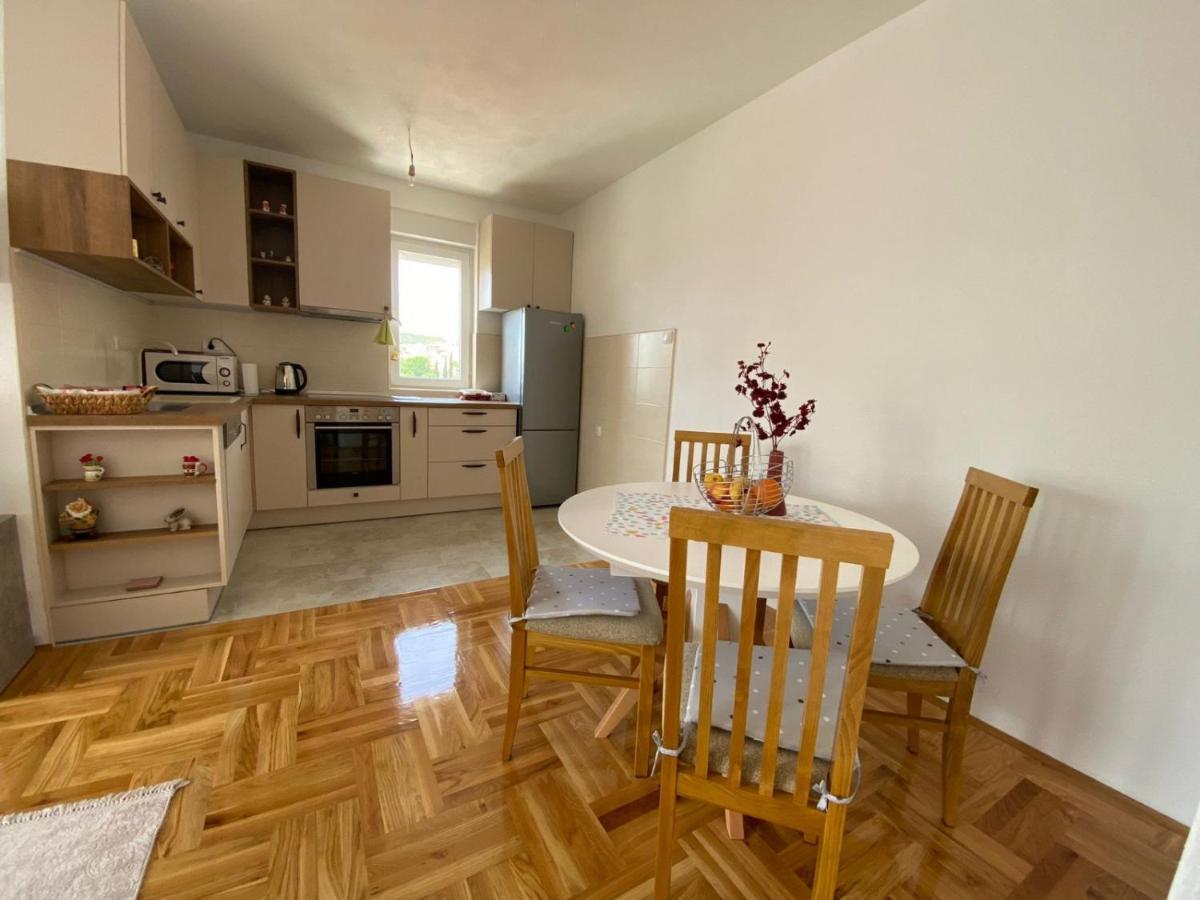 Apartman Sunny Day Требинье Экстерьер фото