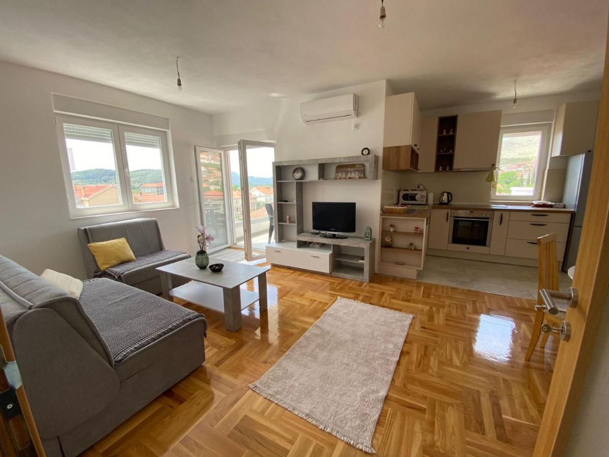 Apartman Sunny Day Требинье Экстерьер фото