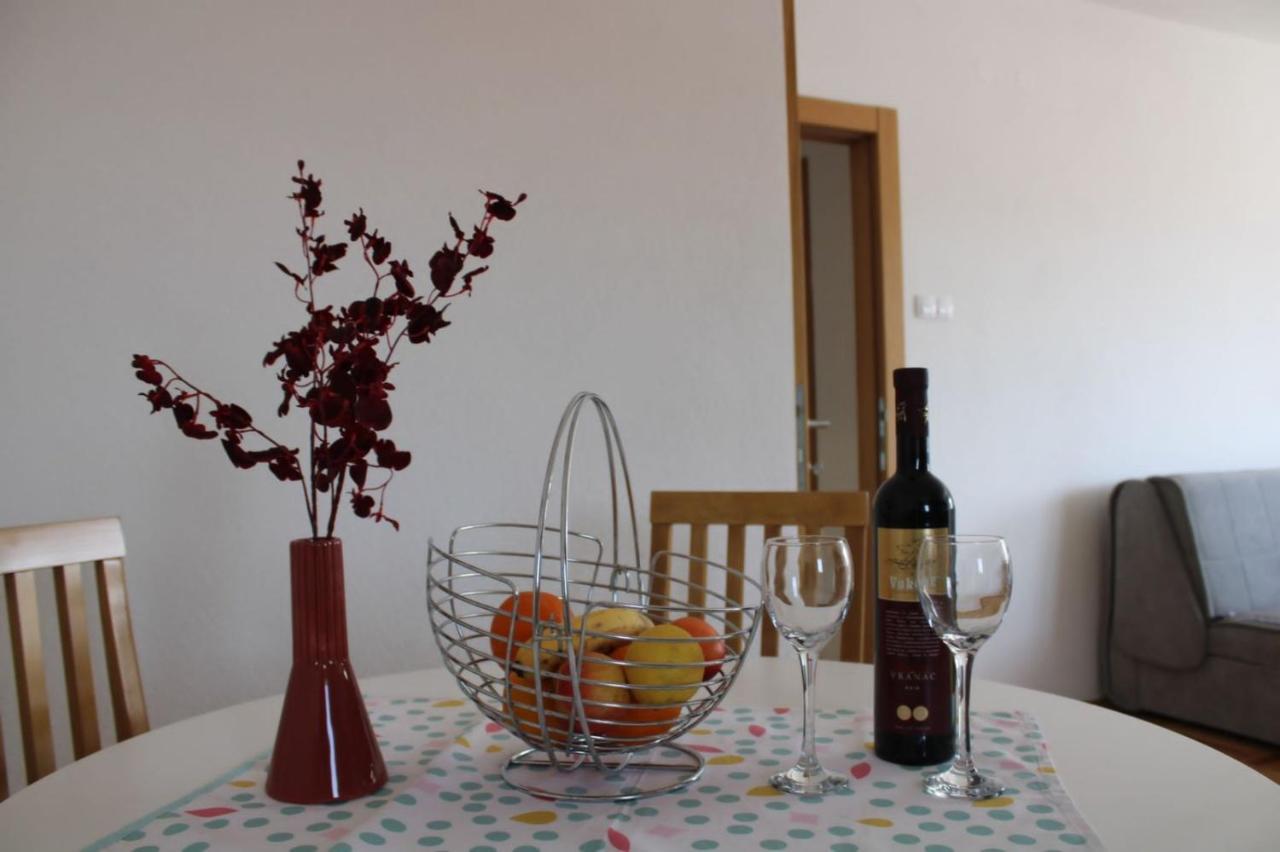Apartman Sunny Day Требинье Экстерьер фото