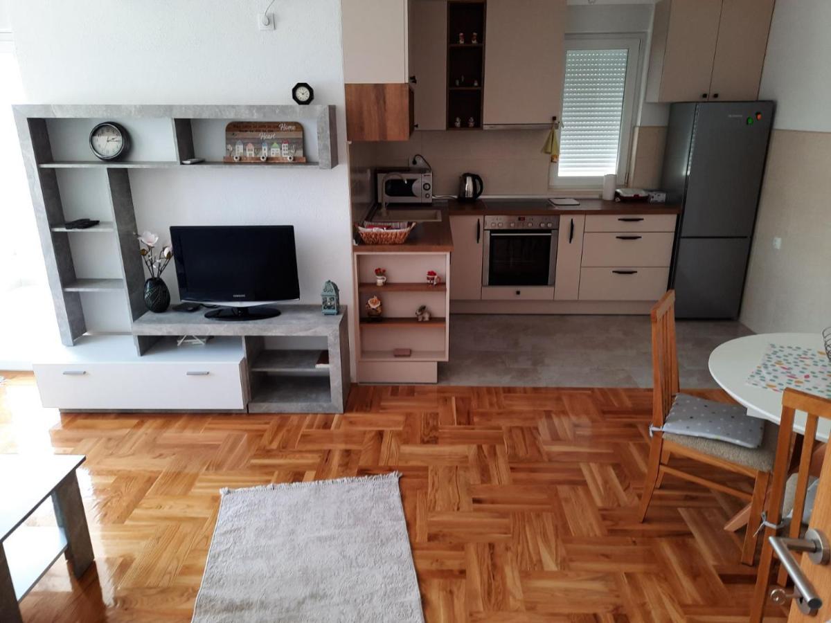 Apartman Sunny Day Требинье Экстерьер фото