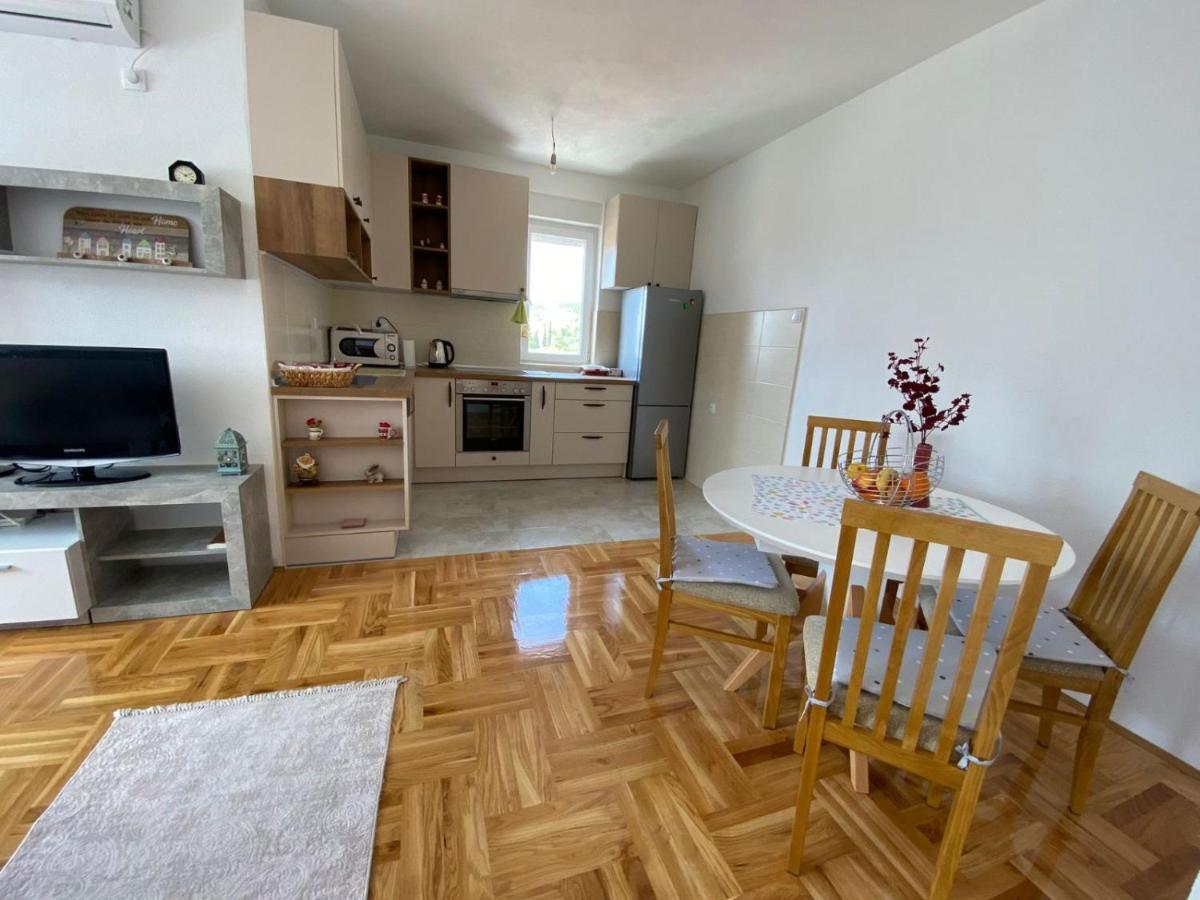 Apartman Sunny Day Требинье Экстерьер фото